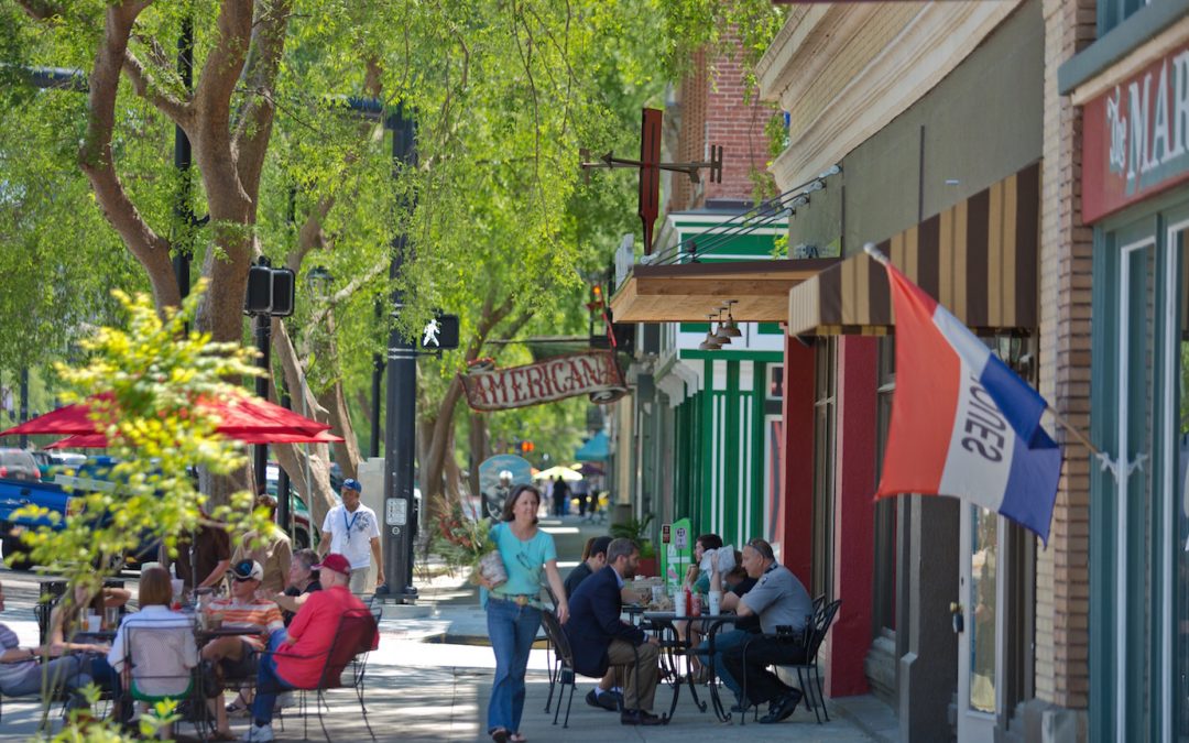 10 Great Places to Hoist a Cold One on National Drink Beer Day