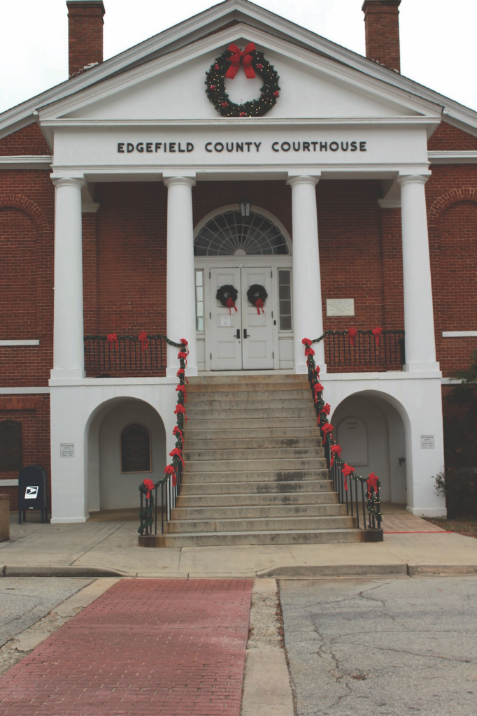 Edgefield County Courthouse courtesy of 48th Annual Edgefield Christmas Parade.